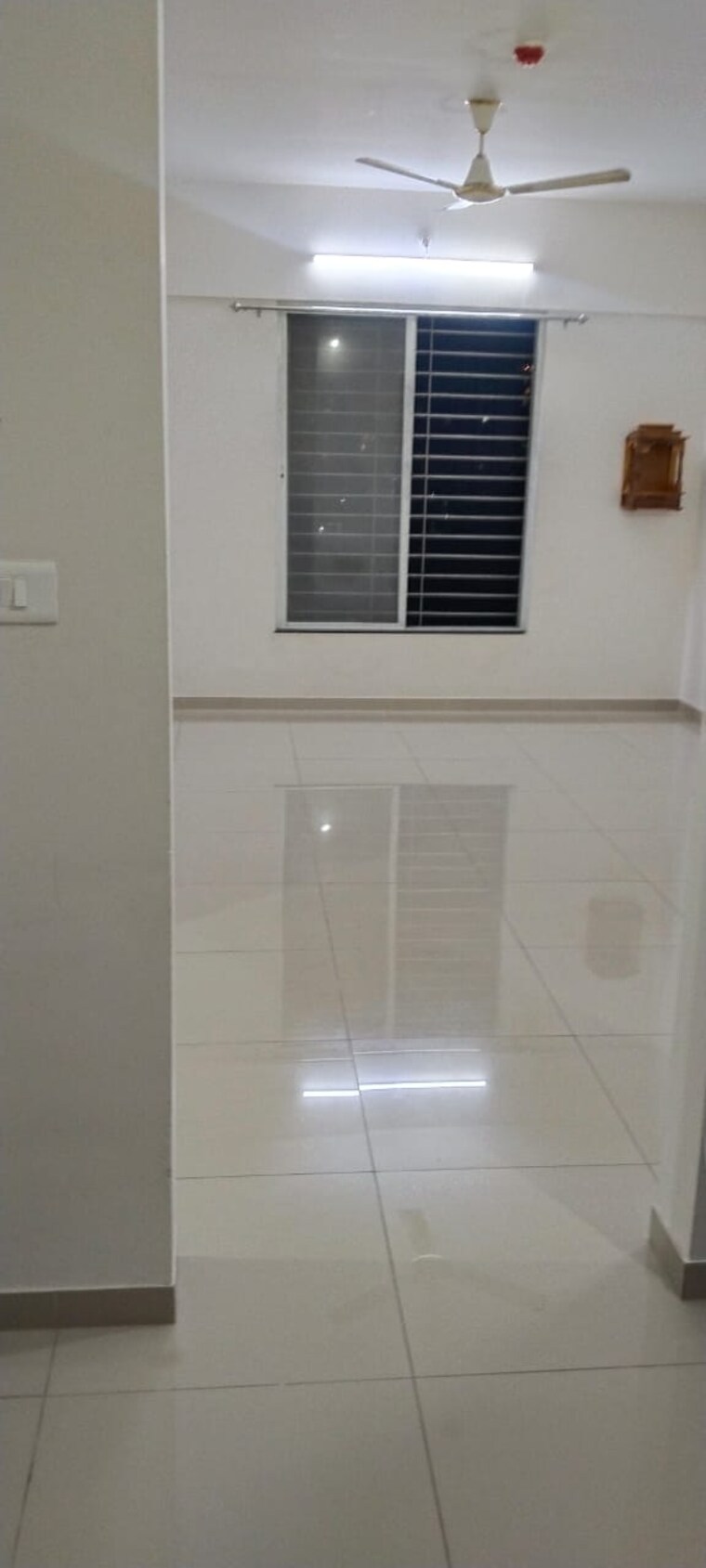 Bathroom, yashwin-orrizonte 1 Bedroom 500 Sq.Ft. Apartment In Kharadi Pune 9435226