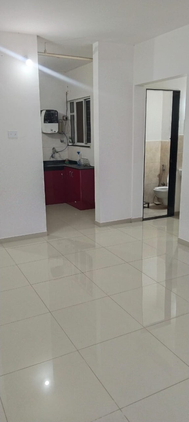 Bathroom, yashwin-orrizonte 1 Bedroom 500 Sq.Ft. Apartment In Kharadi Pune 9435226