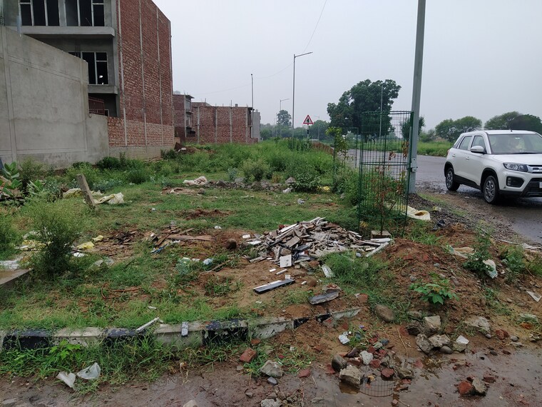 undefined, altus-prime  230 Sq.Yd. Plot In North Mullanpur Chandigarh 9435282