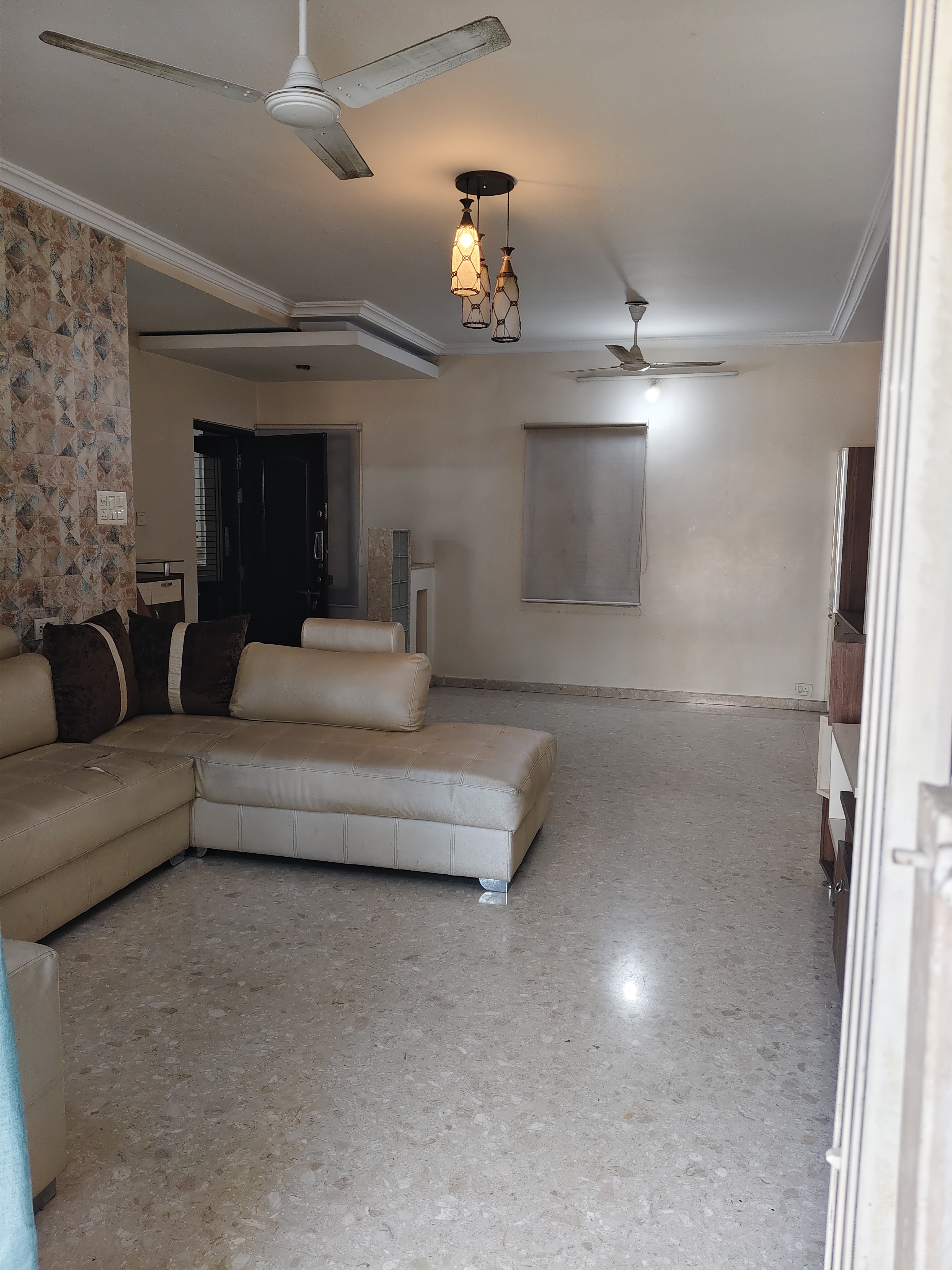 3 BHK + Pooja Room Apartment For Rent in Naiknavare Victoria Garden
