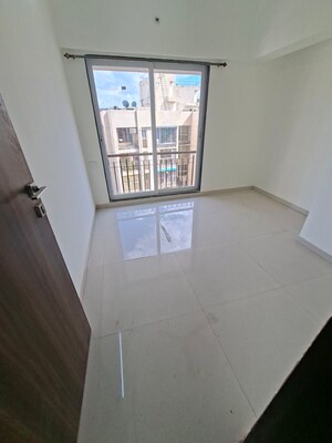 1 BHK Apartment For Rent in Cosmos 27 Gbr, Kasarvadavali