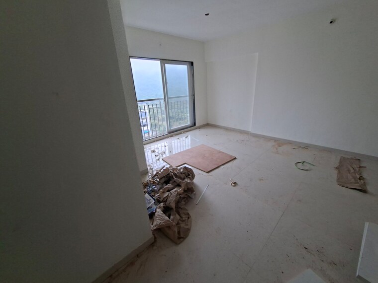 Room, shri-siddhivinayak-chs-haware 1 Bedroom 560 Sq.Ft. Apartment In Haware City Thane 9435309