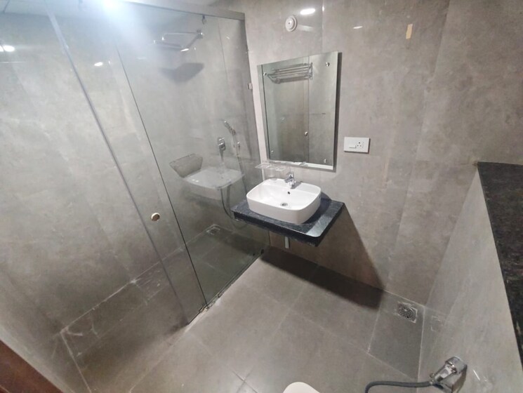 Bathroom, aurobindo-the-regent 3 Bedroom 1585 Sq.Ft. Apartment In Kondapur Hyderabad 9435340