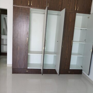 Room in 3 BHK Apartment at DSR Fortune Prime, Madhapur – for Rent
