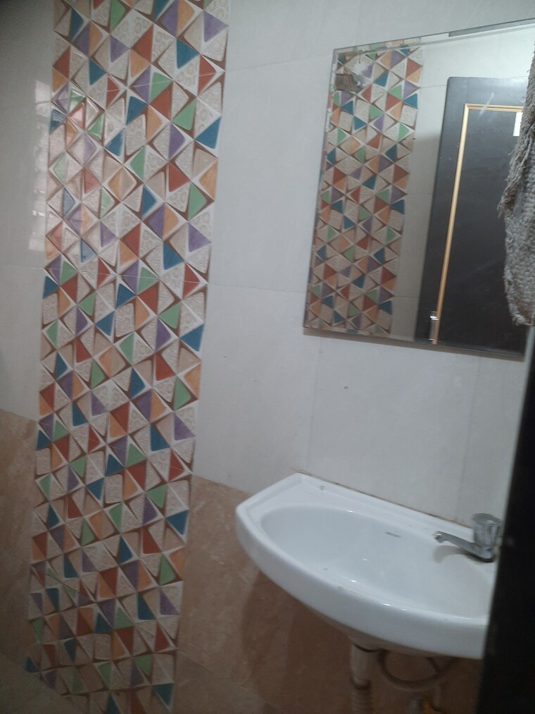 Bathroom, mundhwa 1 Bedroom 550 Sq.Ft. Builder Floor In Mundhwa Pune 9435430