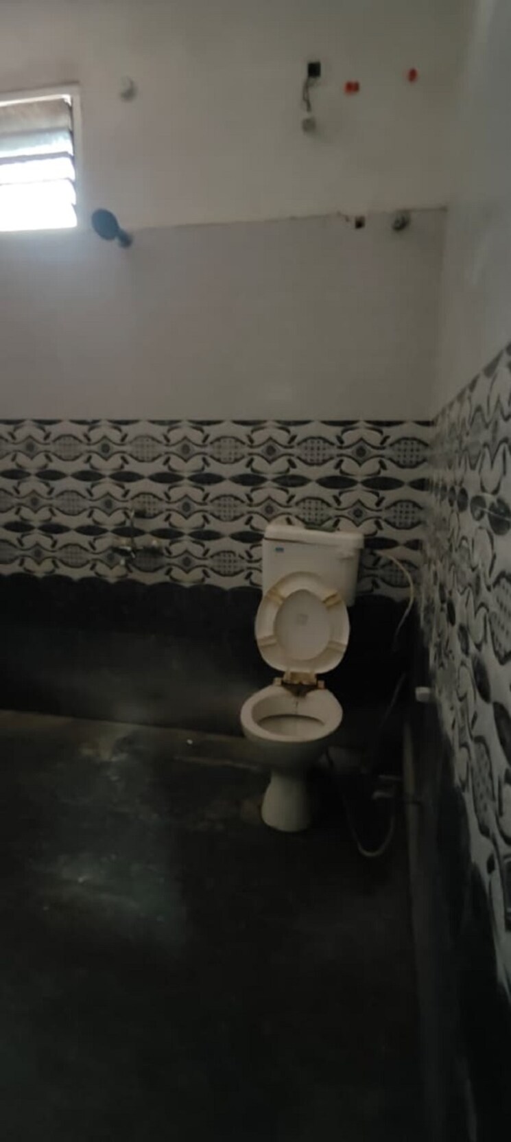 Bathroom, sunder nagar 2 Bedroom 1200 Sq.Ft. Independent House In Sunder Nagar Raipur 9435428