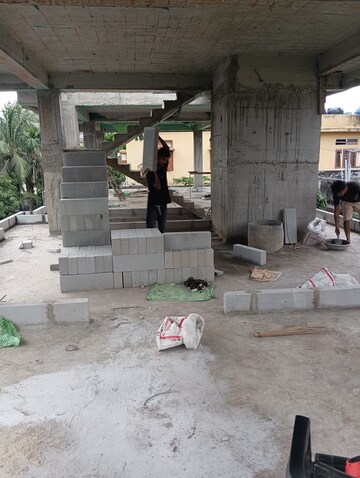 Parking in 2 BHK Builder Floor at Dispur – for Sale