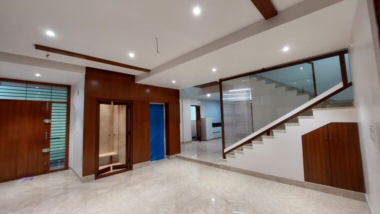 Room, raja-gardenia 4 Bedroom 4000 Sq.Ft. Independent House In Thubarahalli Bangalore 9435542