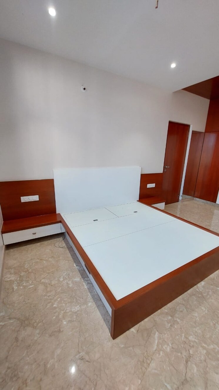 Bedroom, raja-gardenia 4 Bedroom 4000 Sq.Ft. Independent House In Thubarahalli Bangalore 9435542