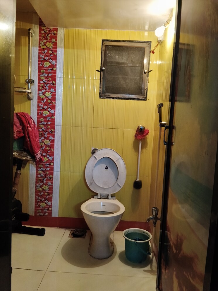 Bathroom, sagar-avenue 2 Bedroom 680 Sq.Ft. Apartment In Santacruz East Mumbai 9435513