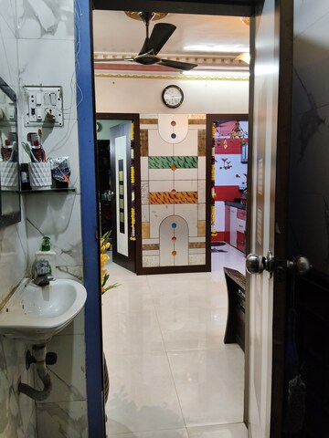 Living Room in 2 BHK Apartment at Sagar Avenue, Santacruz East – for Sale