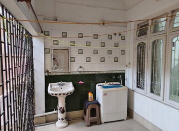 Master Bedroom in 2 BHK Villa at Beltola – for Rent