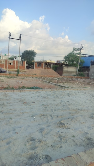  Plot – Exterior View View at Matiyari - for Sale