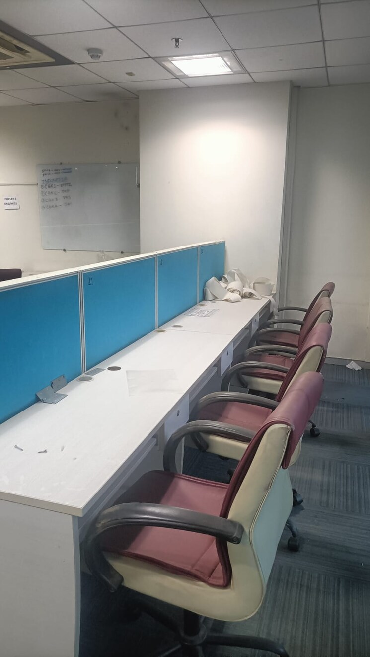 Team Area, rupa-solitaire Commercial Office Space 2300 Sq.Ft. In Kopar Khairane Navi Mumbai 9435538