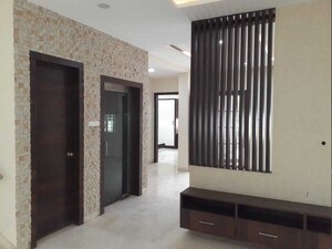 Room in 4 BHK Villa at Mayfair Villas Tellapur, Tellapur – for Rent