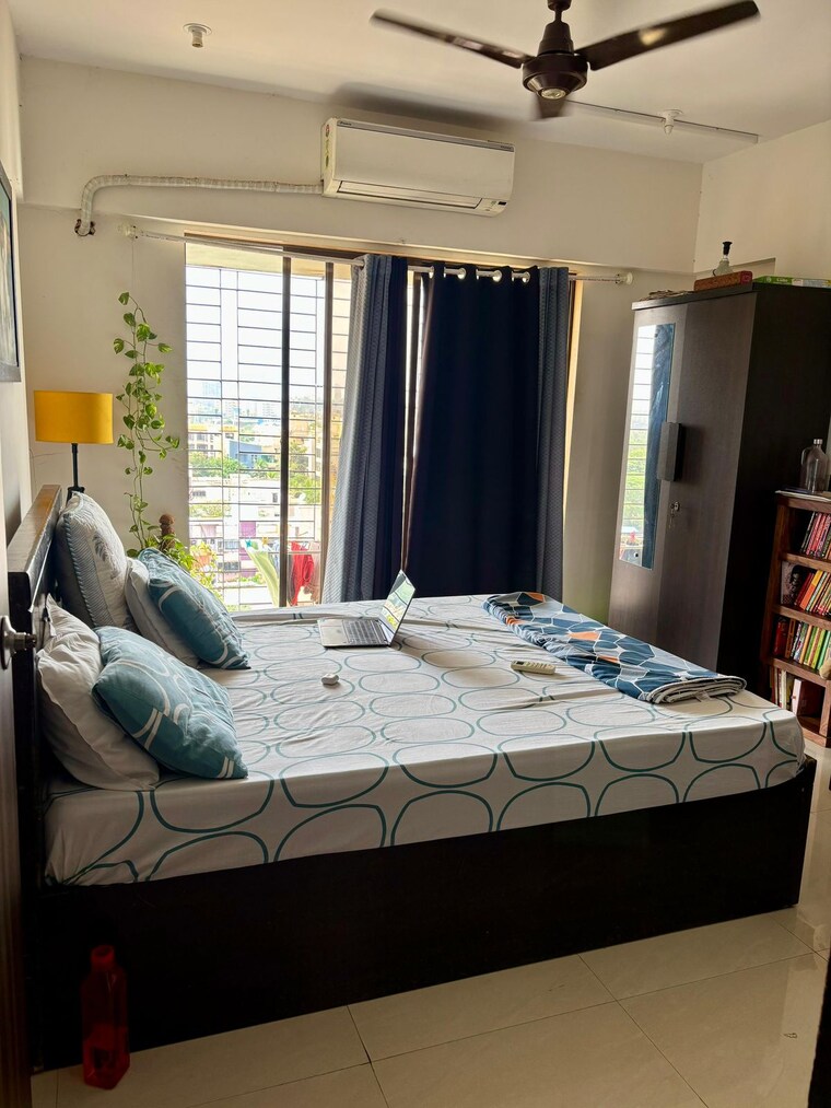 Bedroom, new-india-grace-luxuria 3 Bedroom 887 Sq.Ft. Apartment In Malad West Mumbai 9435556