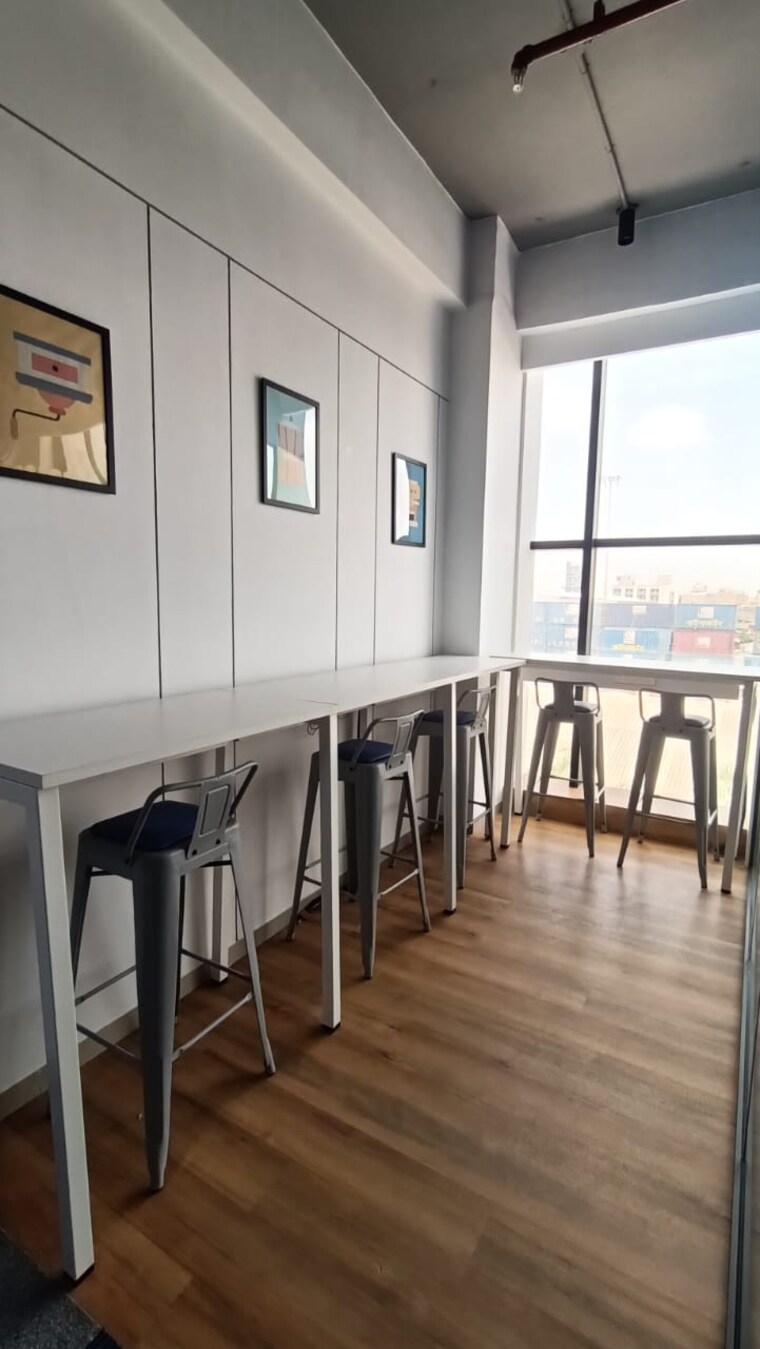 Gym, akshar-business-park Commercial Office Space 1230 Sq.Ft. In Vashi Sector 19f Navi Mumbai 9435553