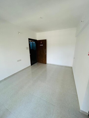 Room in 2 BHK Apartment at Atria Dhanashree Aanand 2, Handewadi – for Rent