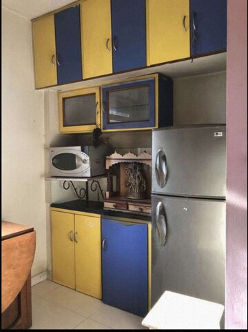 Furnished Amenities in 1 BHK Apartment at Swastik Residency 1, Ghodbunder Road – for Rent