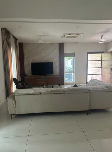 4 BHK Villa For Rent in Rajapushpa Green Dale, Tellapur