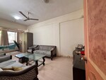 2 BHK 800 Sq.Ft. Apartment in Venus CHS Worli