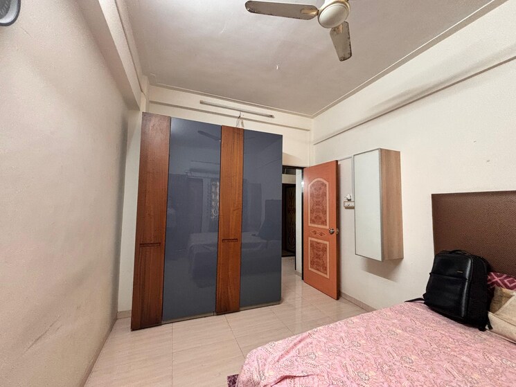 Bedroom, venus-chs-worli 2 Bedroom 800 Sq.Ft. Apartment In Worli Mumbai 9435599