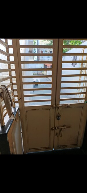 Staircase in 2.5 BHK Villa at Sunbeach Dev Residency, Sabarmati – for Rent