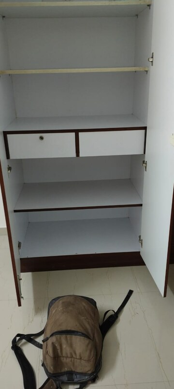 Furnished Amenities in 2 BHK Apartment at RK Enclave Munnekollal, Munnekollal – for Rent