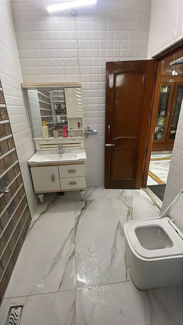 Balcony in 5 BHK Independent House at Vip Road – for Sale