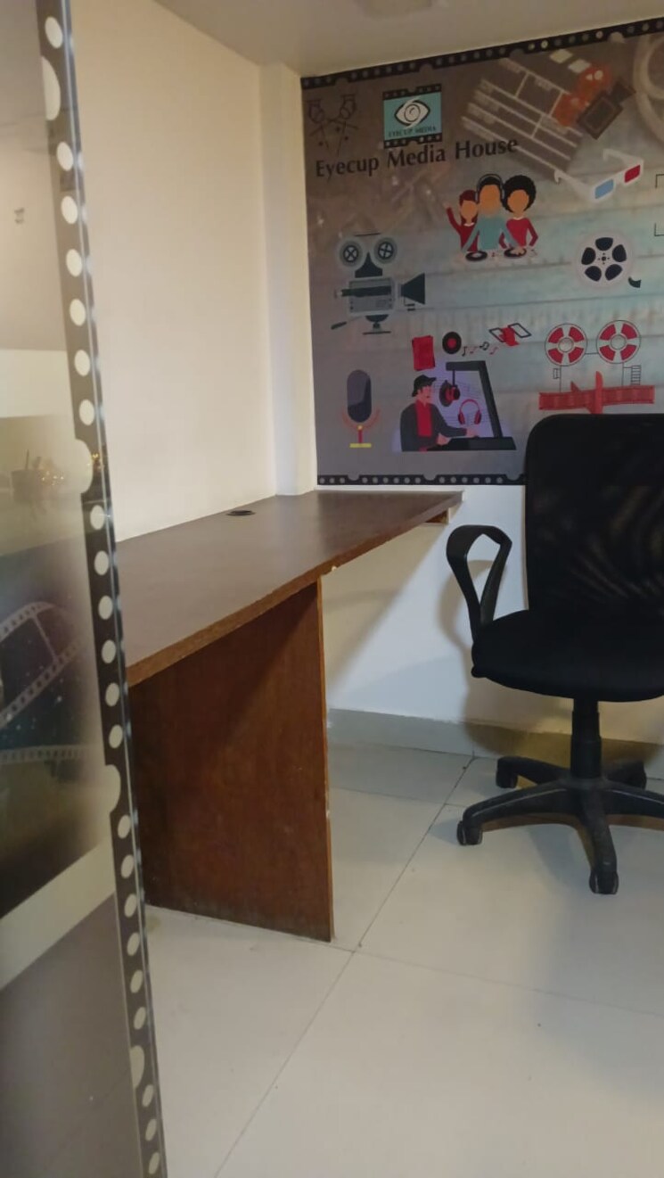 Team Area, haware-fantasia Commercial Office Space 330 Sq.Ft. In Vashi Sector 28 Navi Mumbai 9435650