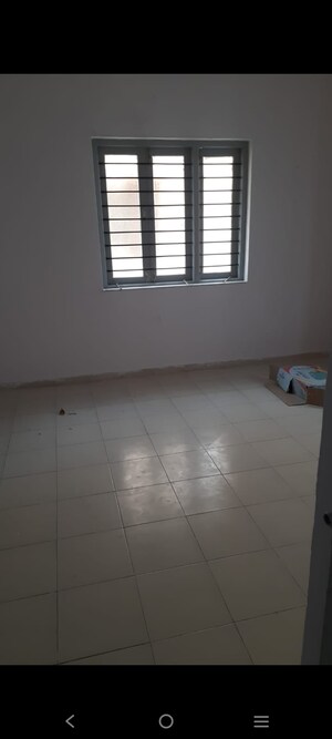 Room in 2 BHK Villa at Maruti Plaza Chandkheda, Chandkheda – for Rent