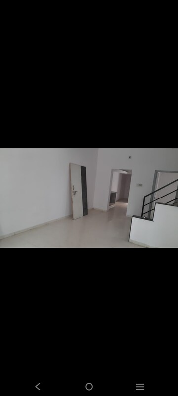 Room in 2 BHK Villa at Maruti Plaza Chandkheda, Chandkheda – for Rent