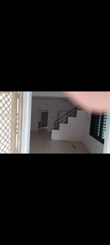 Room in 2 BHK Villa at Maruti Plaza Chandkheda, Chandkheda – for Rent