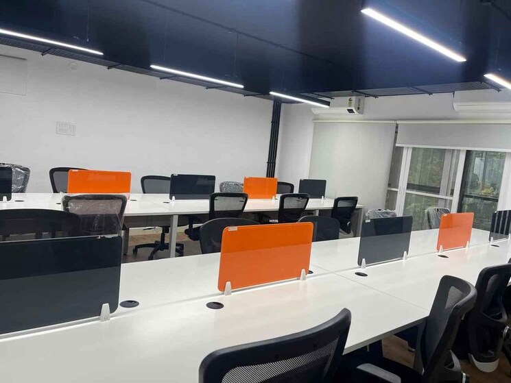 Team Area, vijay nagar Commercial Office Space 2000 Sq.Ft. In Vijay Nagar Indore 9435667