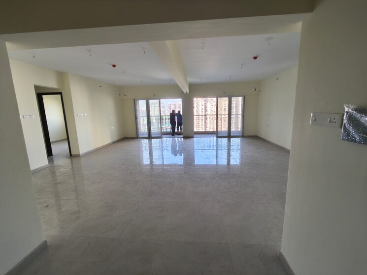 Room, k-raheja-reserve 6 Bedroom 2600 Sq.Ft. Apartment In Mohammadwadi Pune 9435670