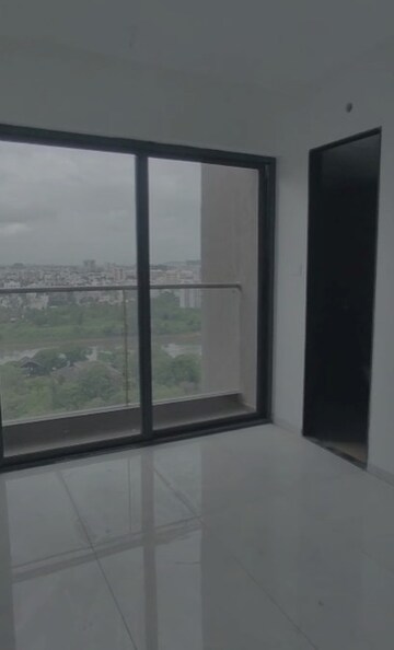 3.5 BHK Apartment For Rent in Mantra Mirari, Koregaon Park