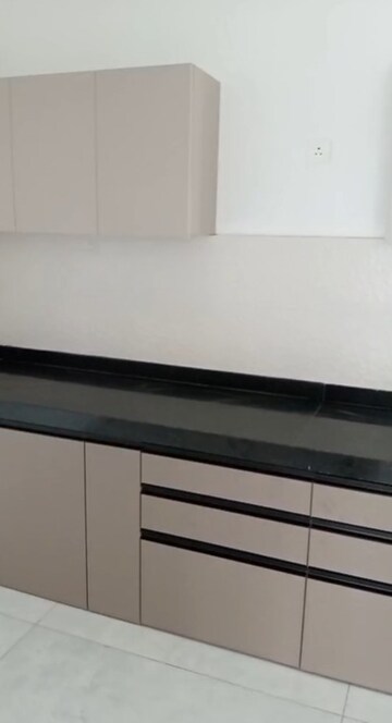 Furnished Amenities in 3.5 BHK Apartment at Mantra Mirari, Koregaon Park – for Rent