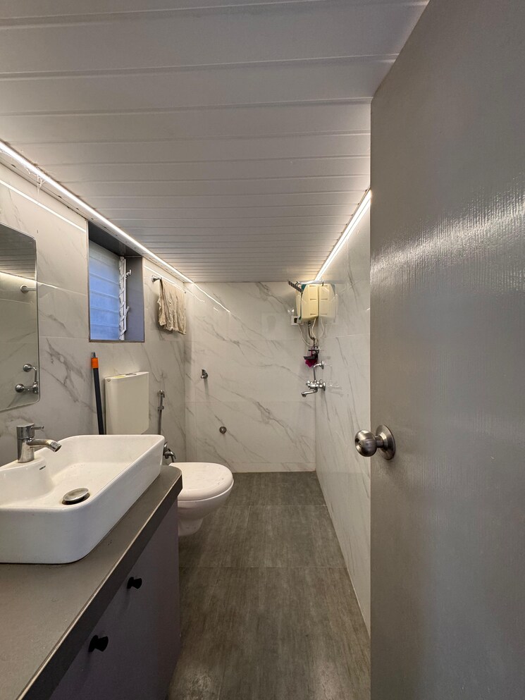 Attached Bathroom, vasai west 3 Bedroom 1075 Sq.Ft. Apartment In Vasai West Palghar 9435717