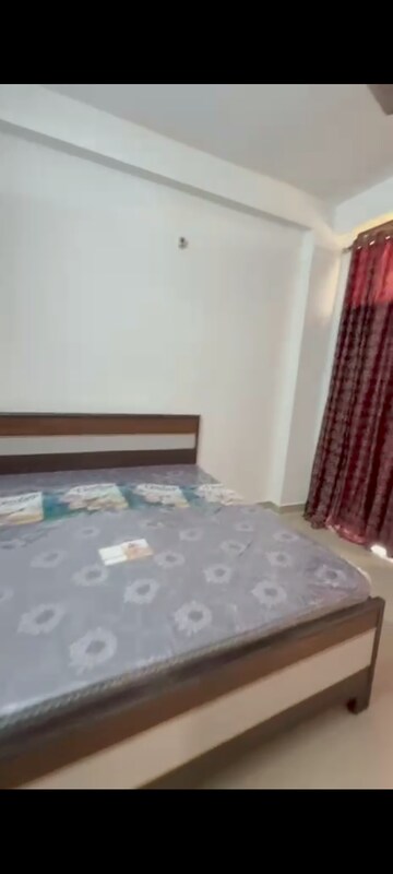 Bedroom in 2 BHK Builder Floor at Chattarpur – for Rent