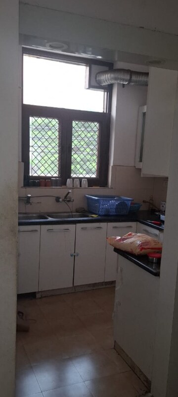 Kitchen in 6 BHK Independent House at RWA Apartments Sector 39, Sector 39 – for Sale