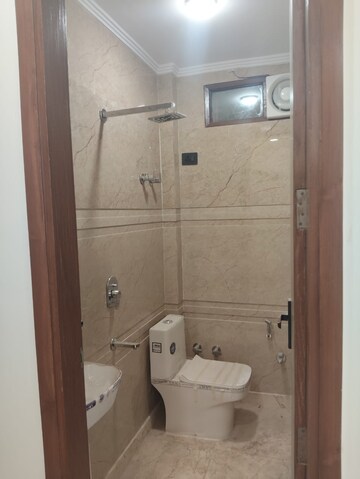 Bathroom in 3 BHK Builder Floor at RWA Kalkaji DDA Flats L1 & L2, Govindpuri – for Sale