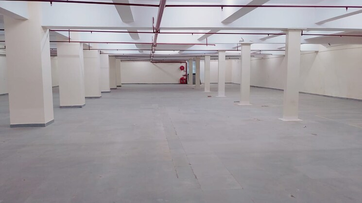  Parking, sector 63 Commercial Office Space 21000 Sq.Ft. In Sector 63 Noida 9435749