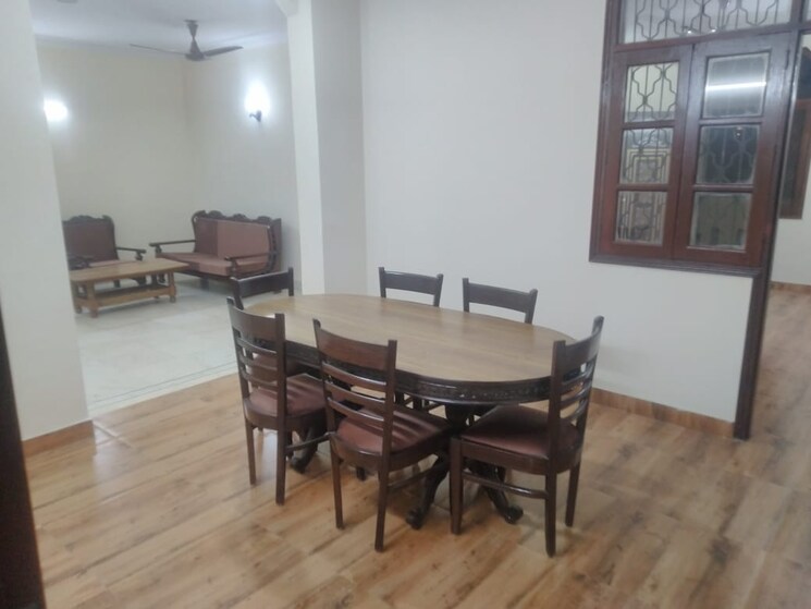 Gym, amar colony 4 Bedroom 1800 Sq.Ft. Builder Floor In Amar Colony Delhi 9435772