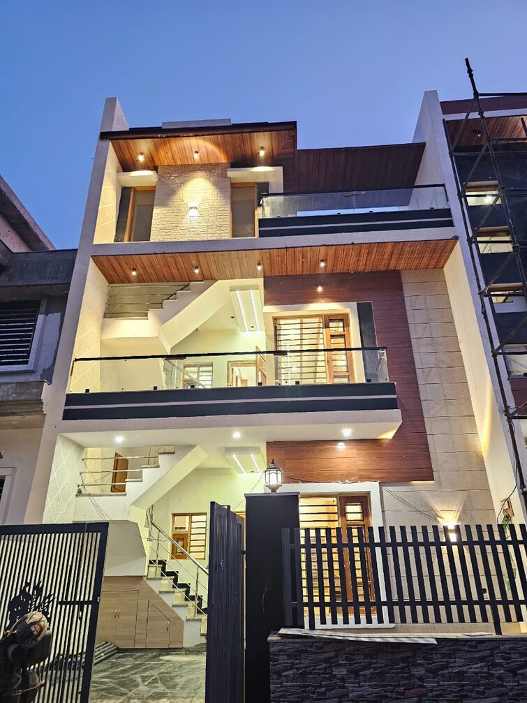 Cover Image, sector 124 4 Bedroom 128 Sq.Yd. Independent House In Sector 124 Mohali 9435774