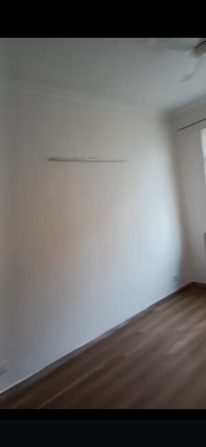 Room in 2 BHK Apartment at Raheja Vedaanta, Sector 108 – for Rent