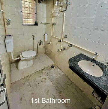 Team Area in 3 BHK Apartment at Hill Crest Manpada, Manpada – for Rent