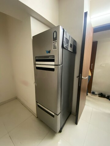 Furnished Amenities in 2 BHK Apartment at Lodha Amara, Kolshet Road – for Rent