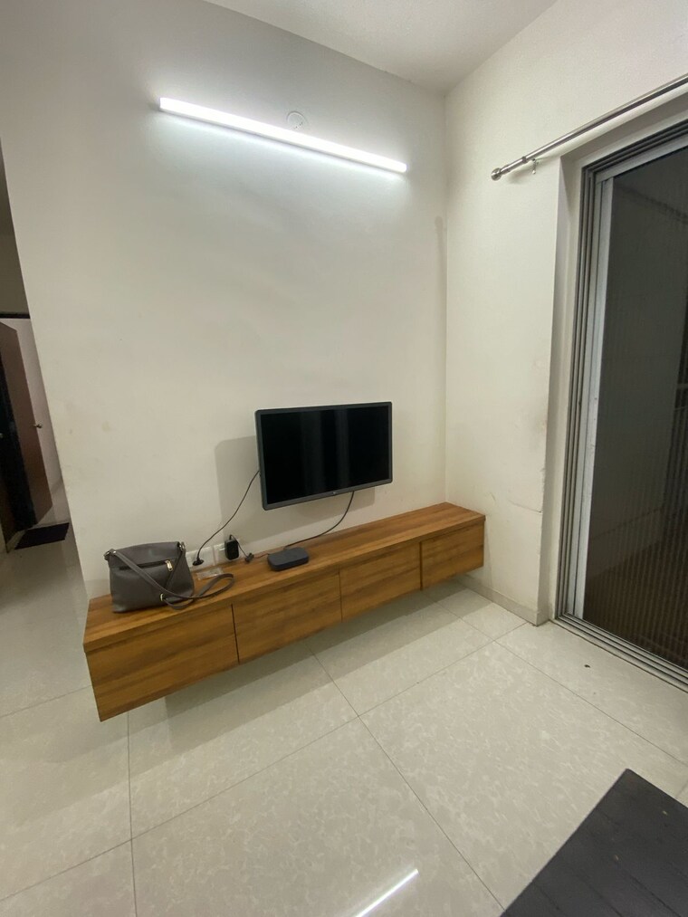 Living Room, lodha-amara 2 Bedroom 650 Sq.Ft. Apartment In Kolshet Road Thane 9435830