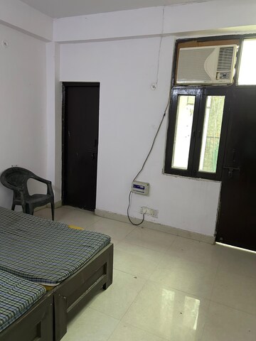 Team Area in 2 BHK Independent House at NDA Rail Vihar, Sector 33 – for Rent