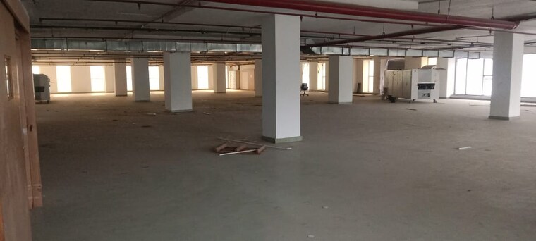  Parking, sector 63 Commercial Industrial Plot 55000 Sq.Ft. In Sector 63 Noida 9435832